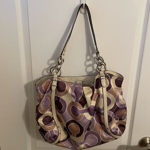 Beautiful COACH shoulder bag